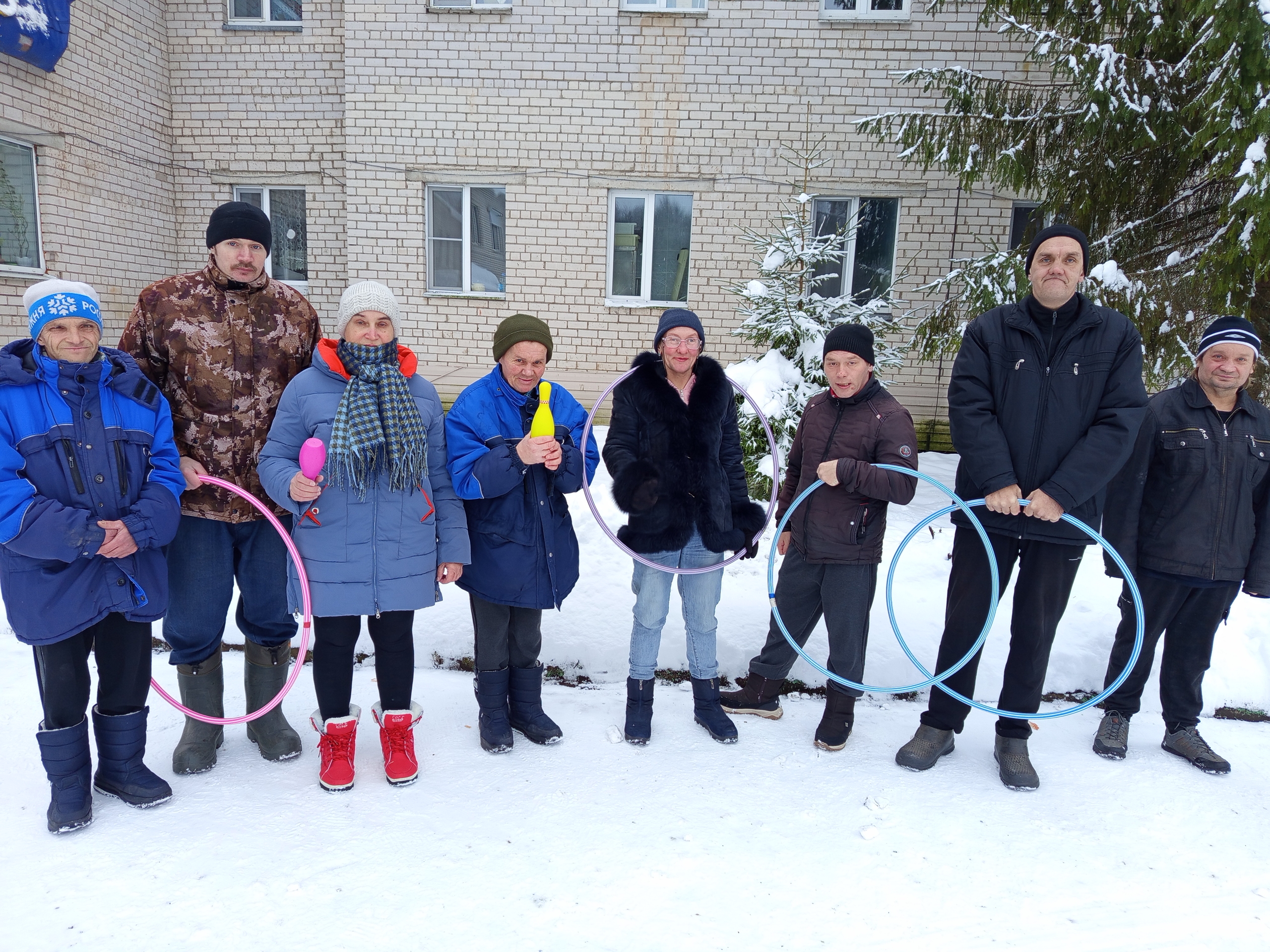 Для проживающих общего отделения прошла квест-игра «Найди клад».