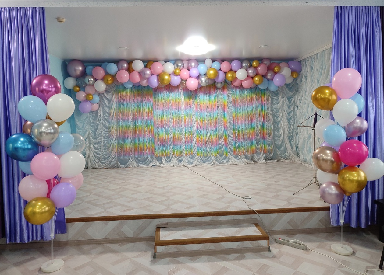 В нашем доме социального обслуживания полным ходом идёт подготовка к знаменательному событию — юбилею учреждения!