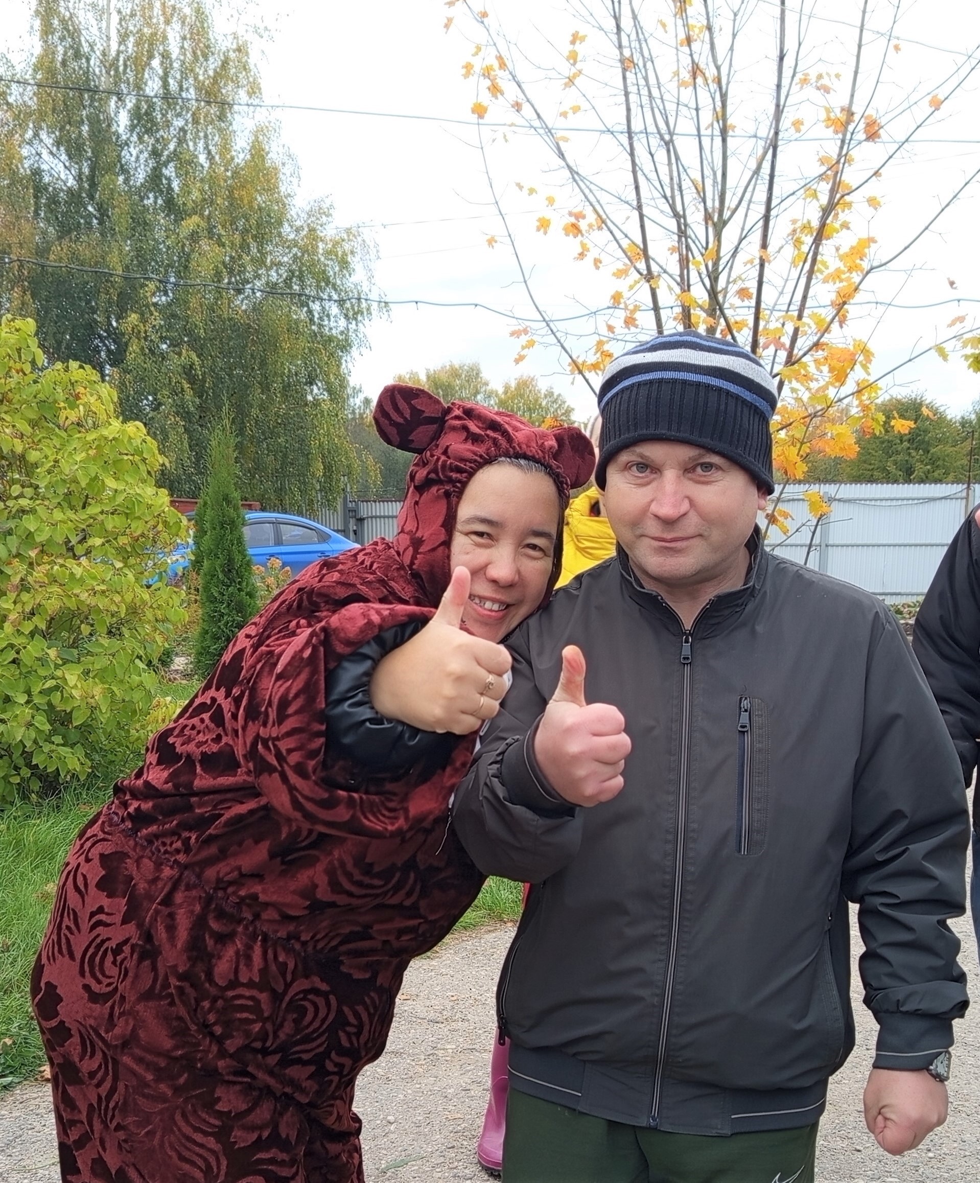 Музыкально - игровая программа «Осенняя история» собрала наших проживающих на свежем воздухе.